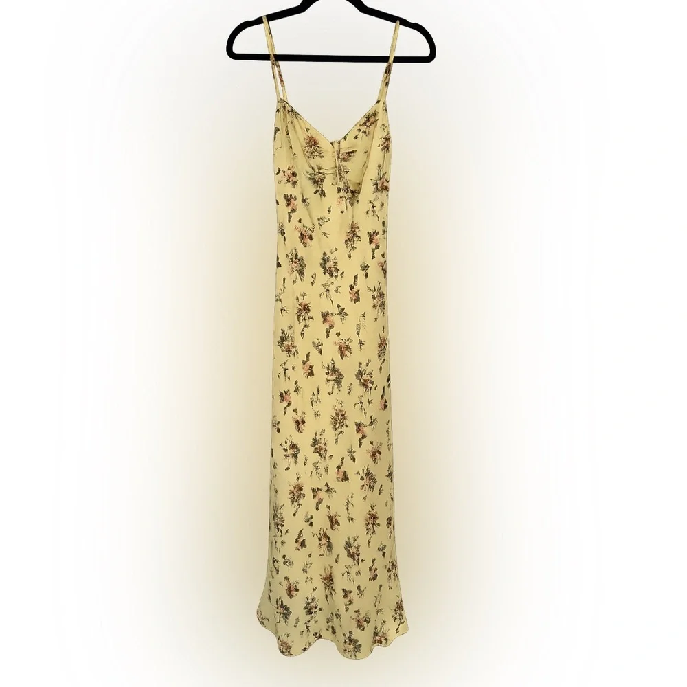 Yellow Floral Maxi Dress - Brand: Abercrombie & Fitch- size Medium